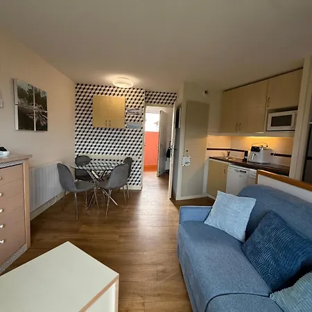 דירה F2 Village Cap Esterel- Vue Montagnes Et Golf- Equipements Inclus Saint-Raphaël