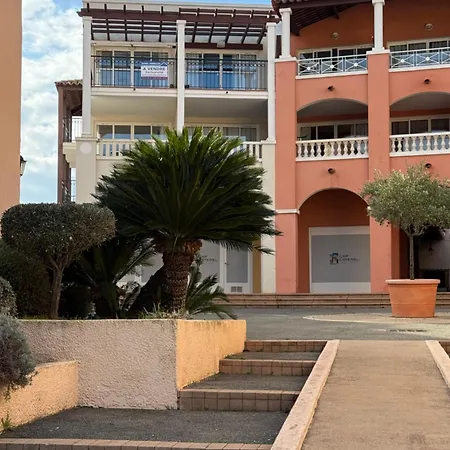 F2 Village Cap Esterel- Vue Montagnes Et Golf- Equipements Inclus *