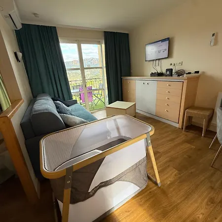 דירה F2 Village Cap Esterel- Vue Montagnes Et Golf- Equipements Inclus Saint-Raphaël